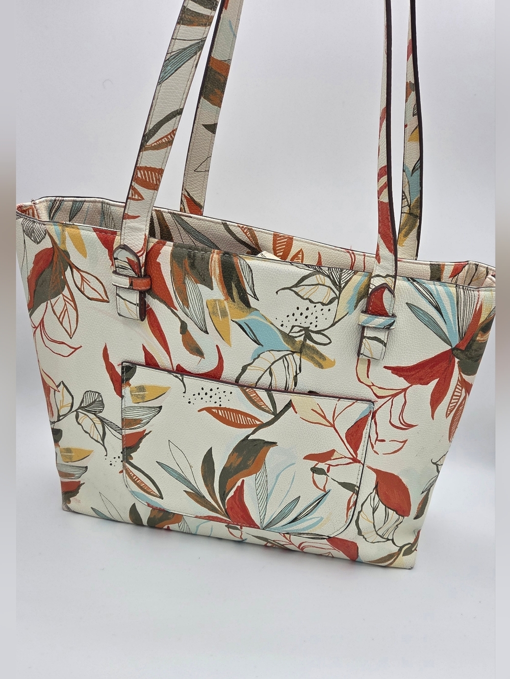 A New Day Floral Print Faux Leather Tote Bag in Cream and Multi-Color